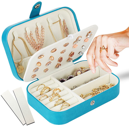 hand-model-jewelry-box